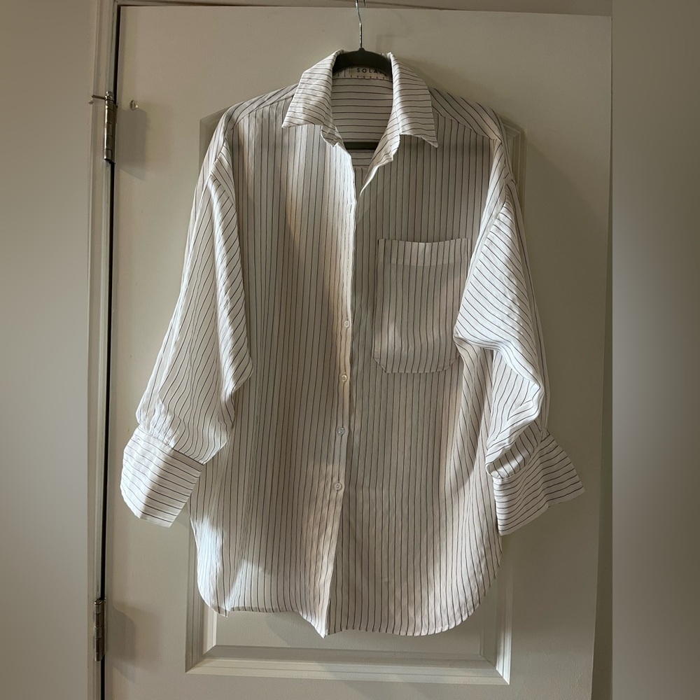 Solai the Label Oversized Button Down Shirt small